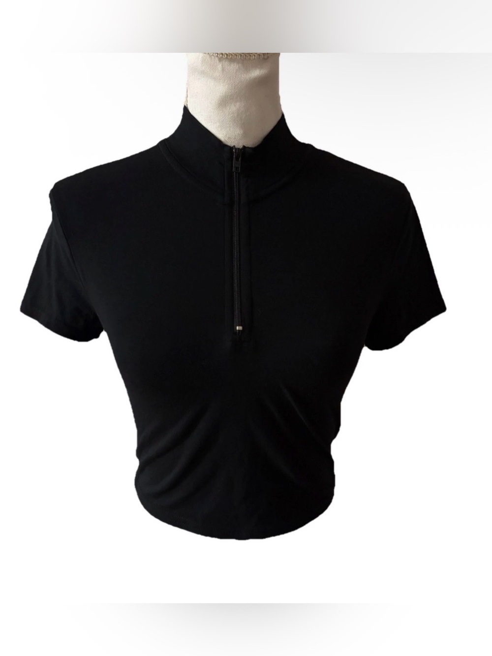 TNA Aritiza Womens Stretch Cropped Athletic T-Shirt Short Sleeve Sz S Black
